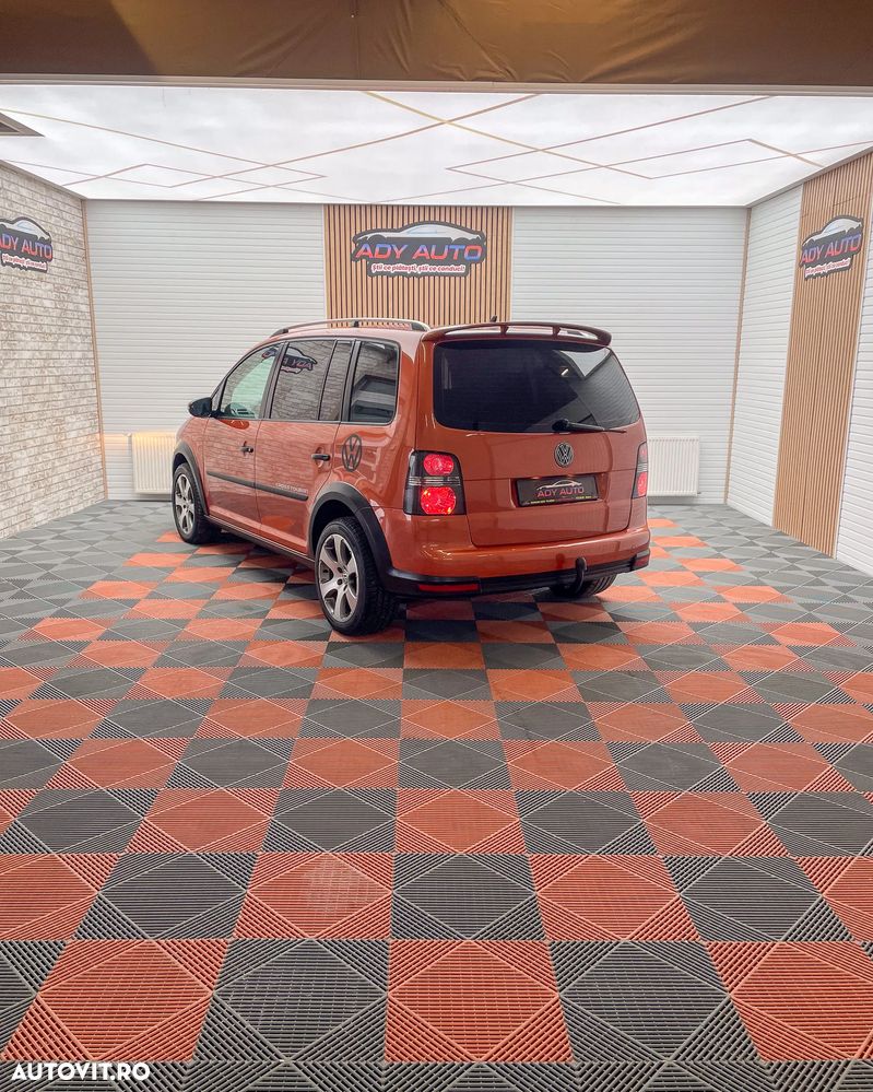 Volkswagen Touran CrossTouran2.0 TDI DPF - 3