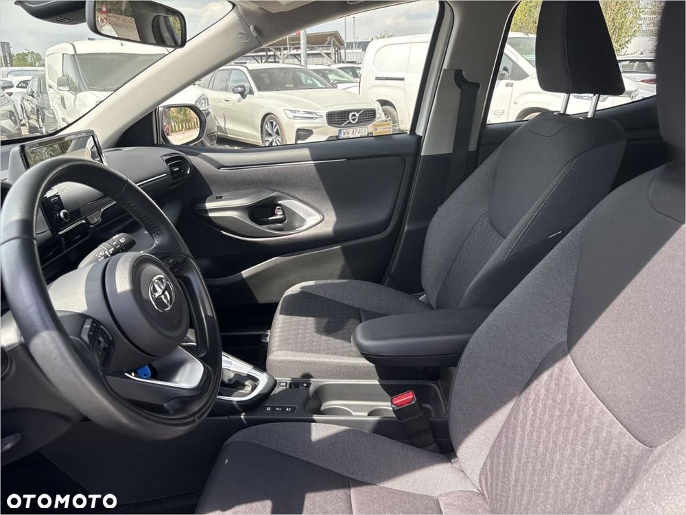 Toyota Yaris 1.5 Comfort CVT - 11