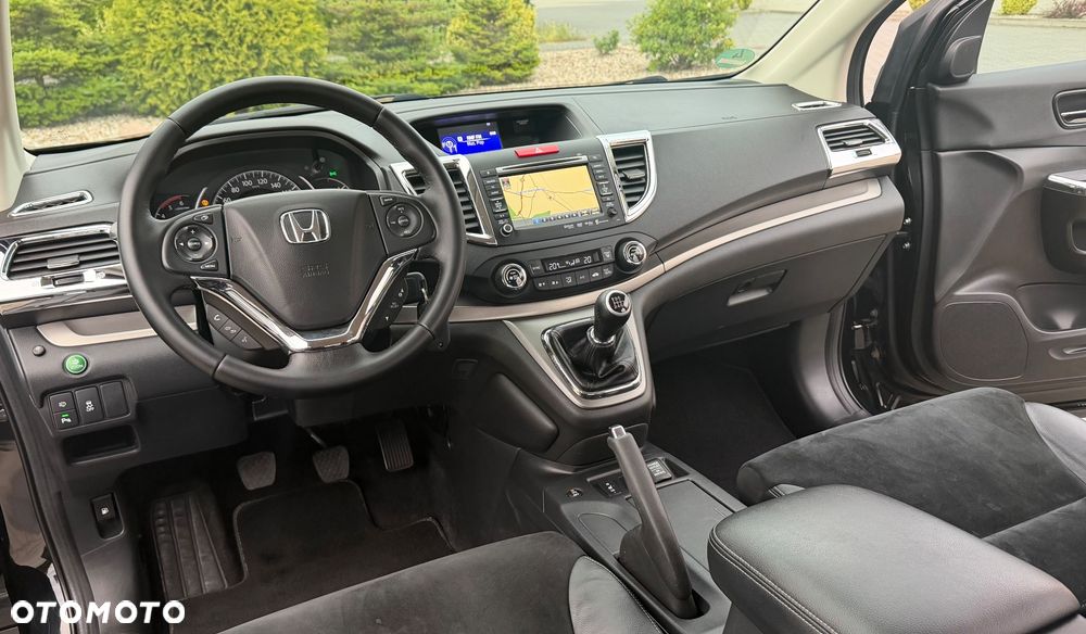 Honda CR-V - 24