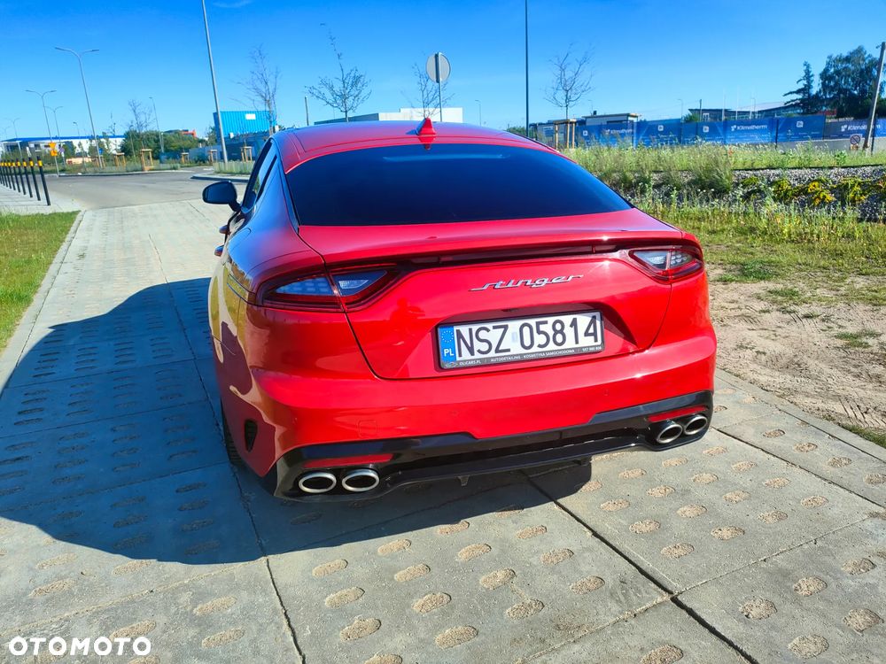Kia Stinger - 11