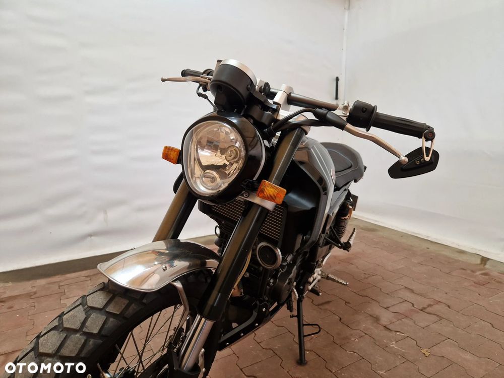 Mondial HPS 125 - 14