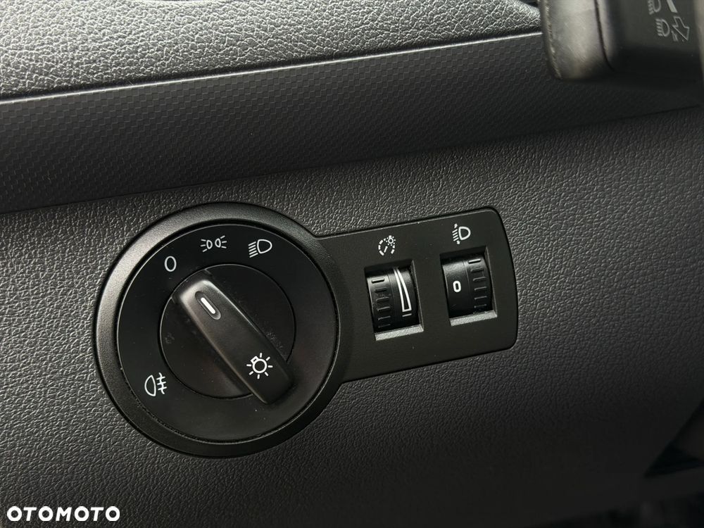 Volkswagen Caddy - 18