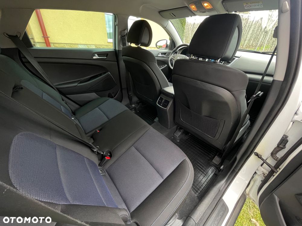 Hyundai Tucson blue 1.7 CRDi 2WD DCT Passion - 31