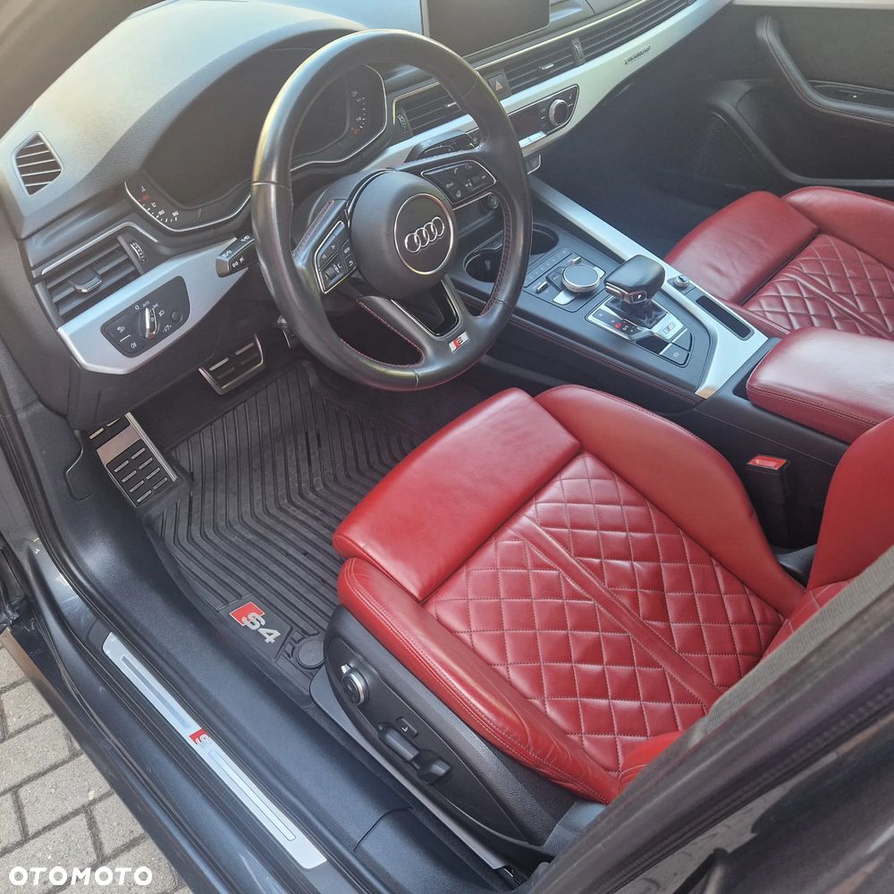 Audi S4 Limousine - 13