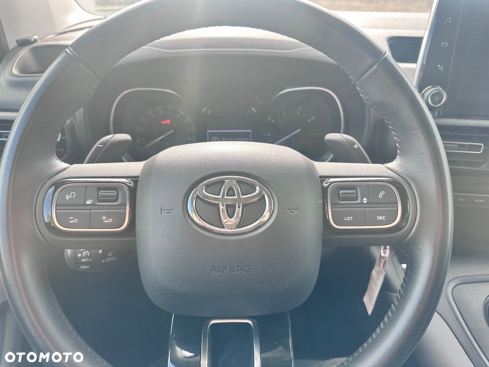 Toyota Proace City Verso 1.2 D-4T Family - 23