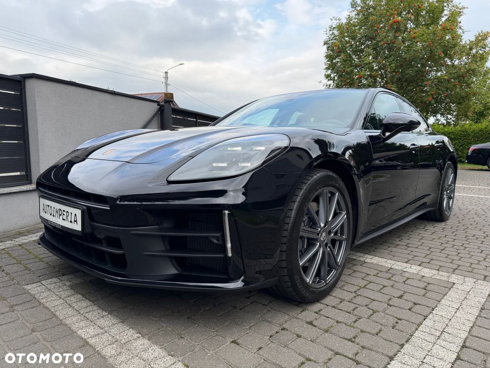 Porsche Panamera 4 - 12