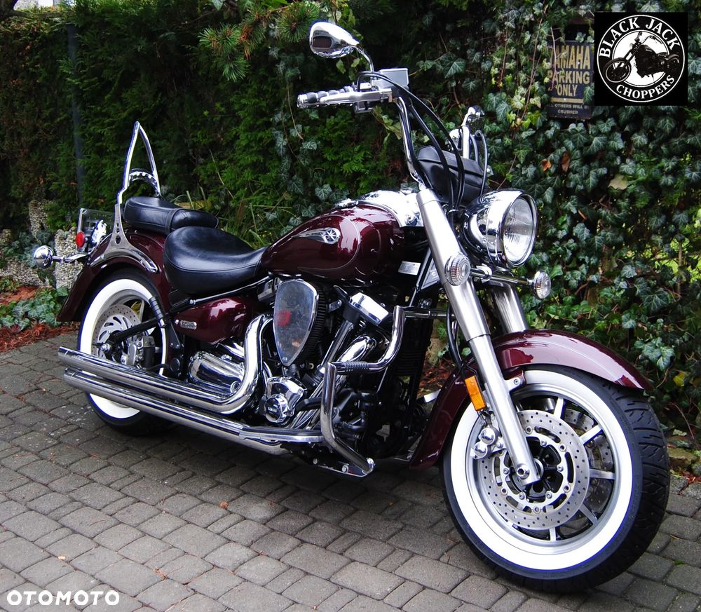 Yamaha Road Star - 1