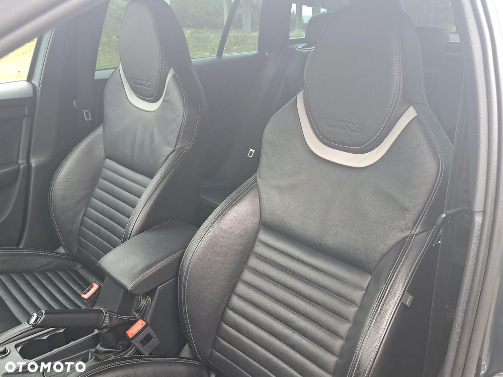 Skoda Octavia 2.0 TDI (Green tec) RS - 30