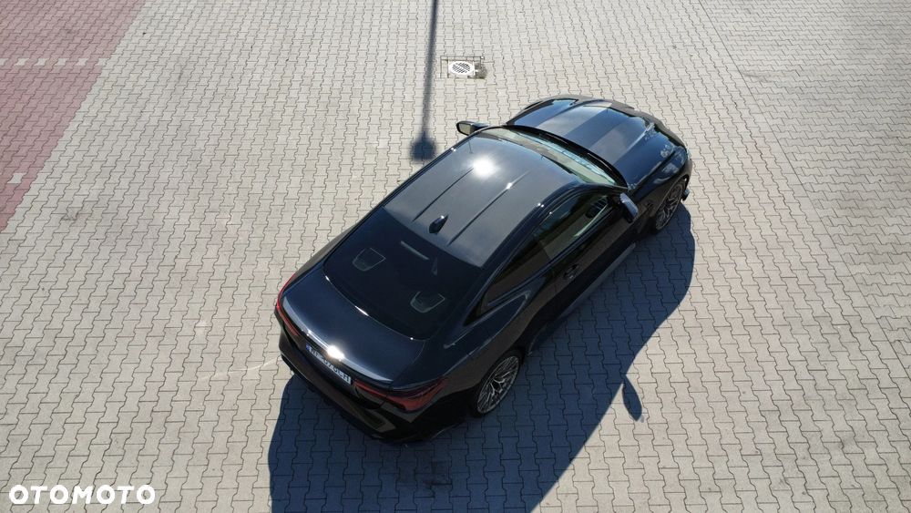 BMW M4 CS xDrive - 10