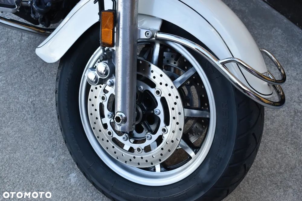 Yamaha Road Star - 12