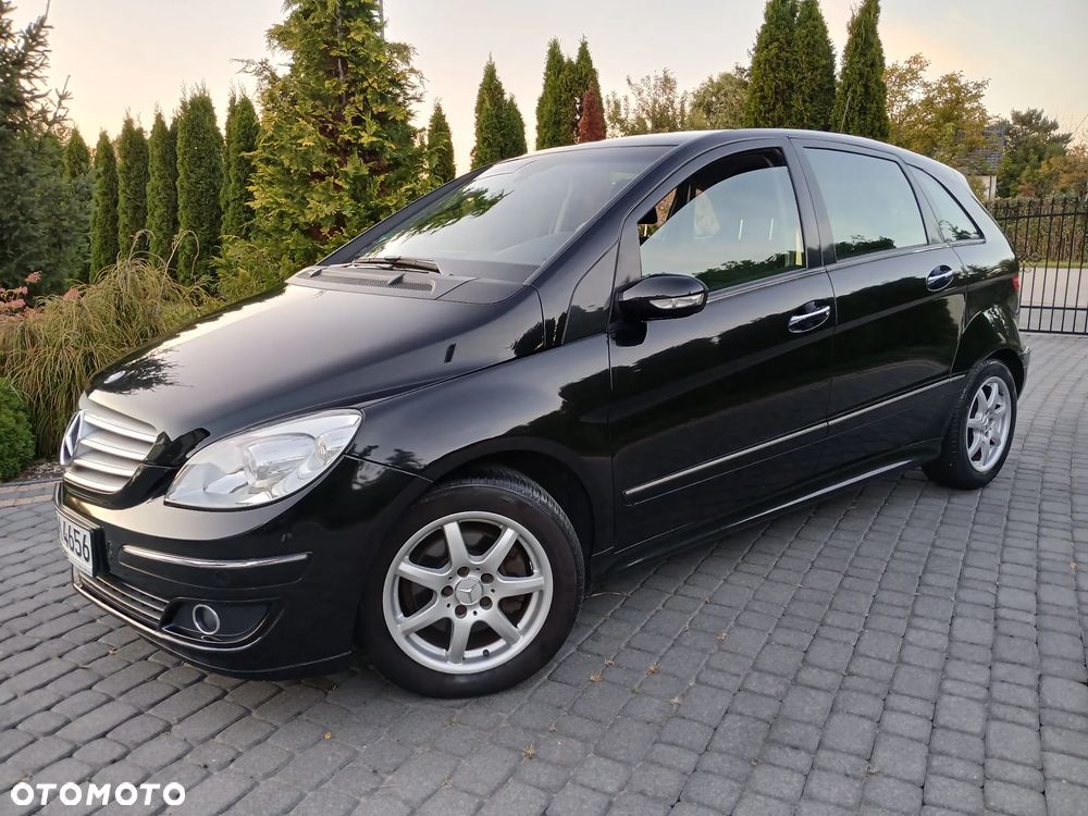 Mercedes-Benz Klasa B - 1