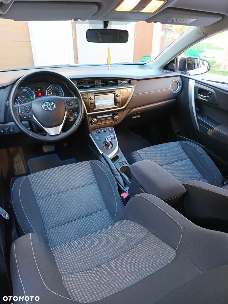 Toyota Auris 1.8 HSD Prestige NAVI - 18