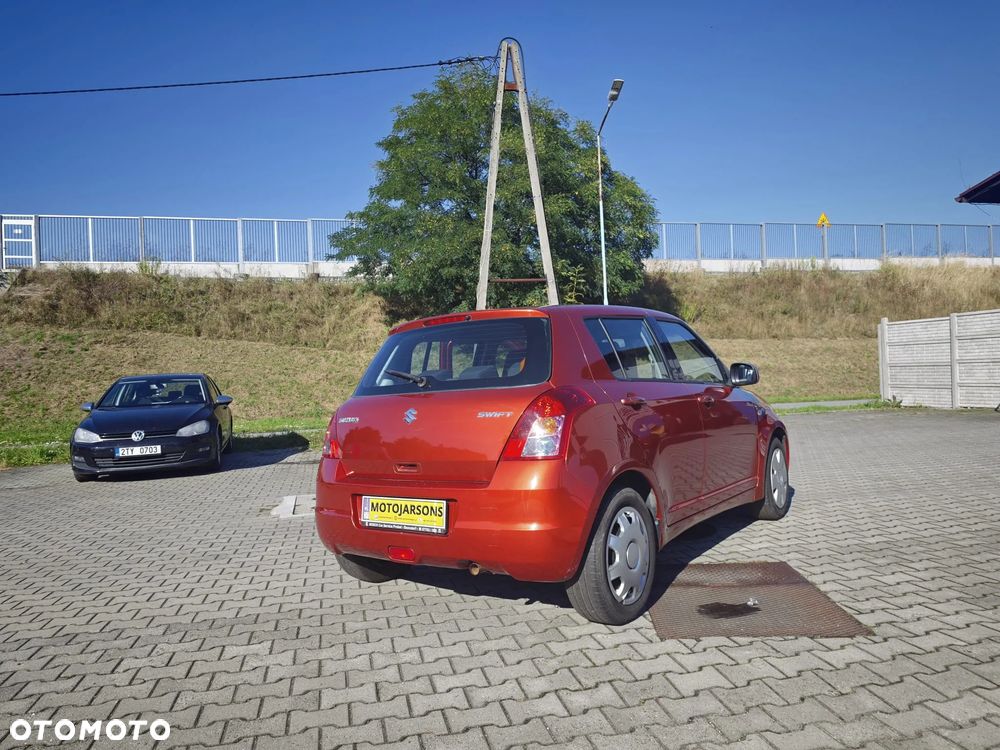 Suzuki Swift - 24