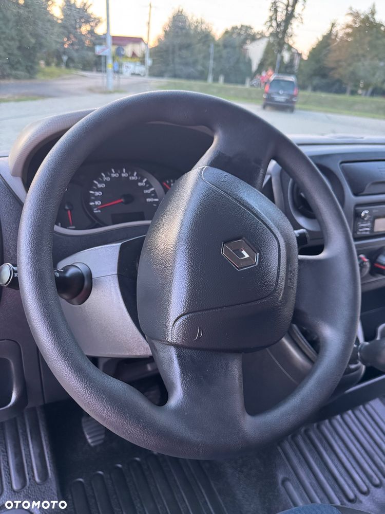 Renault Master - 25