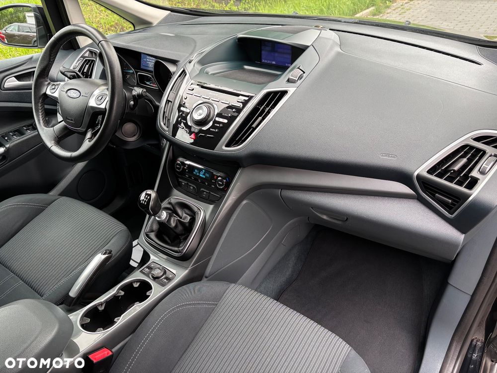 Ford C-MAX 1.6 TDCi Start-Stop-System Titanium - 32