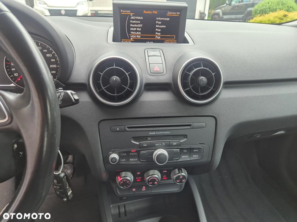 Audi A1 3-drzwiowe 1.2 TFSI admired - 17