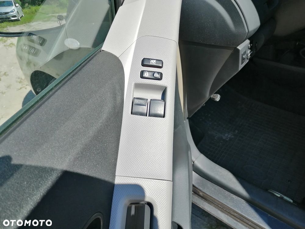Toyota Yaris 1.0 Active - 11
