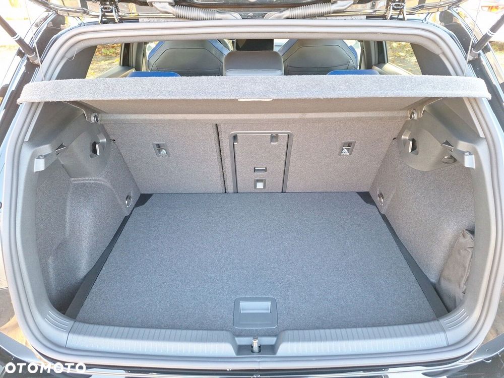 Volkswagen Golf - 17