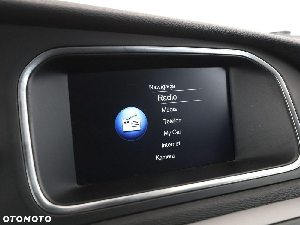 Volvo V40 D2 Drive-E Momentum - 24