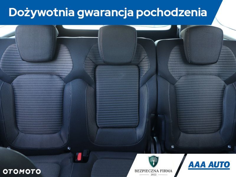 Renault Grand Scenic - 12