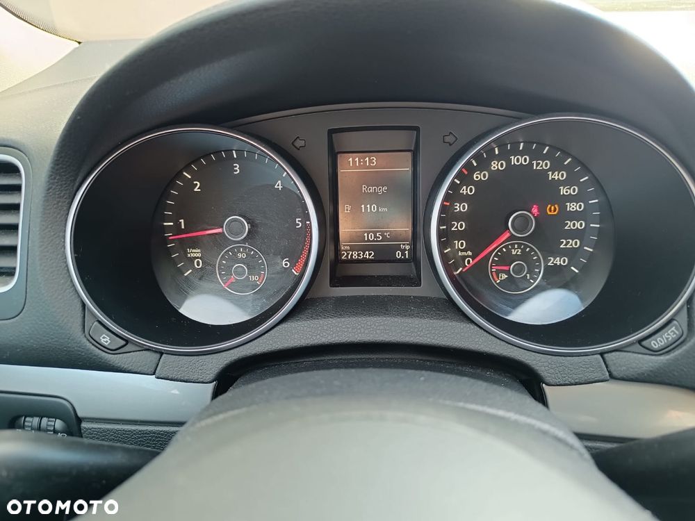 Volkswagen Golf 1.6 TDI DPF BlueMotion Technology Trendline - 11