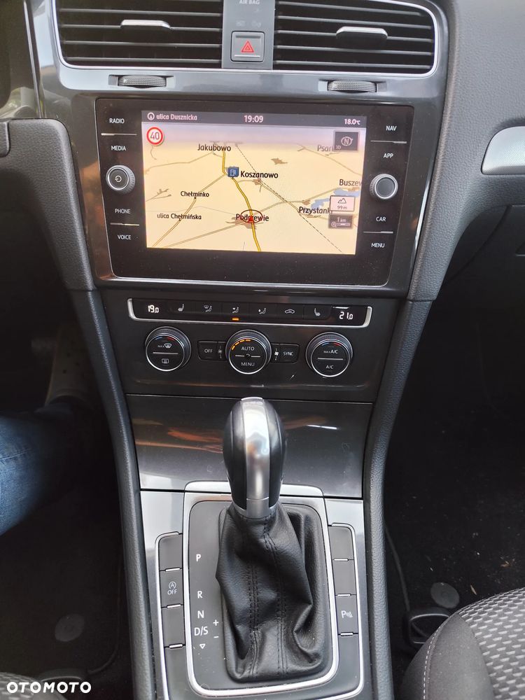 Volkswagen Golf Variant 1.6 TDI (BlueMotion Technology) DSG Comfortline - 20