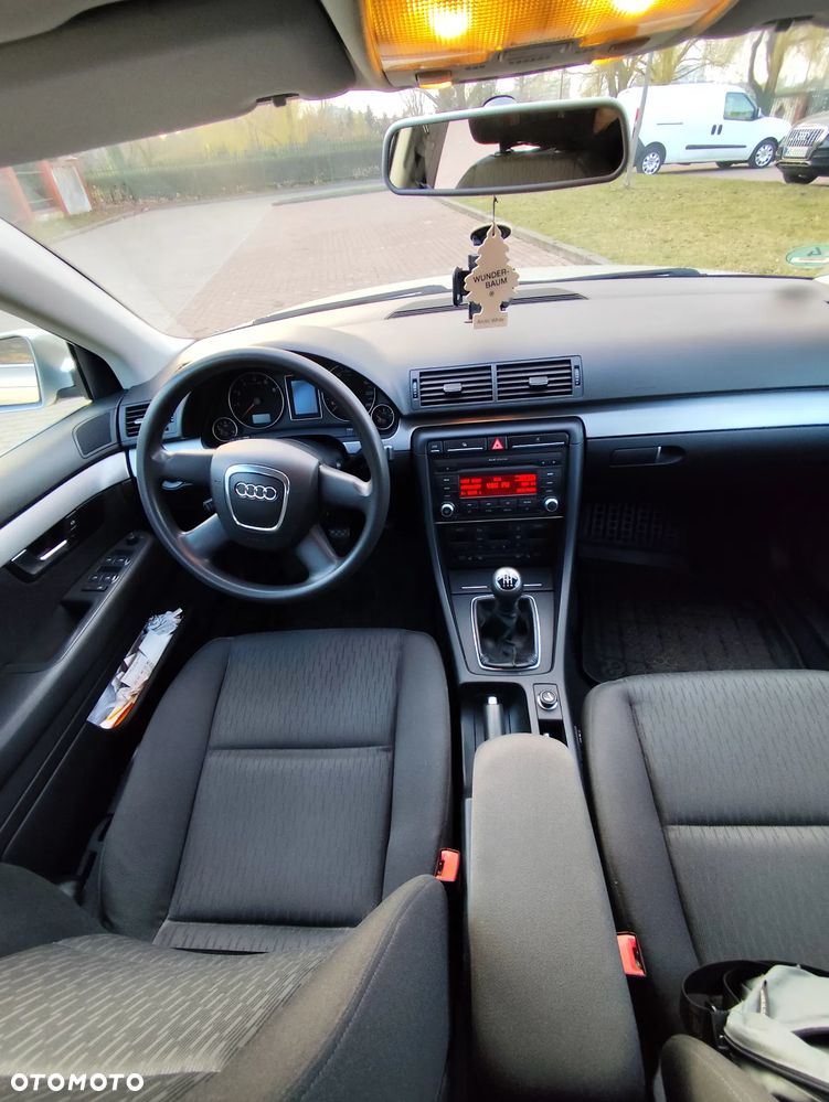 Audi A4 Avant 1.8 T - 7