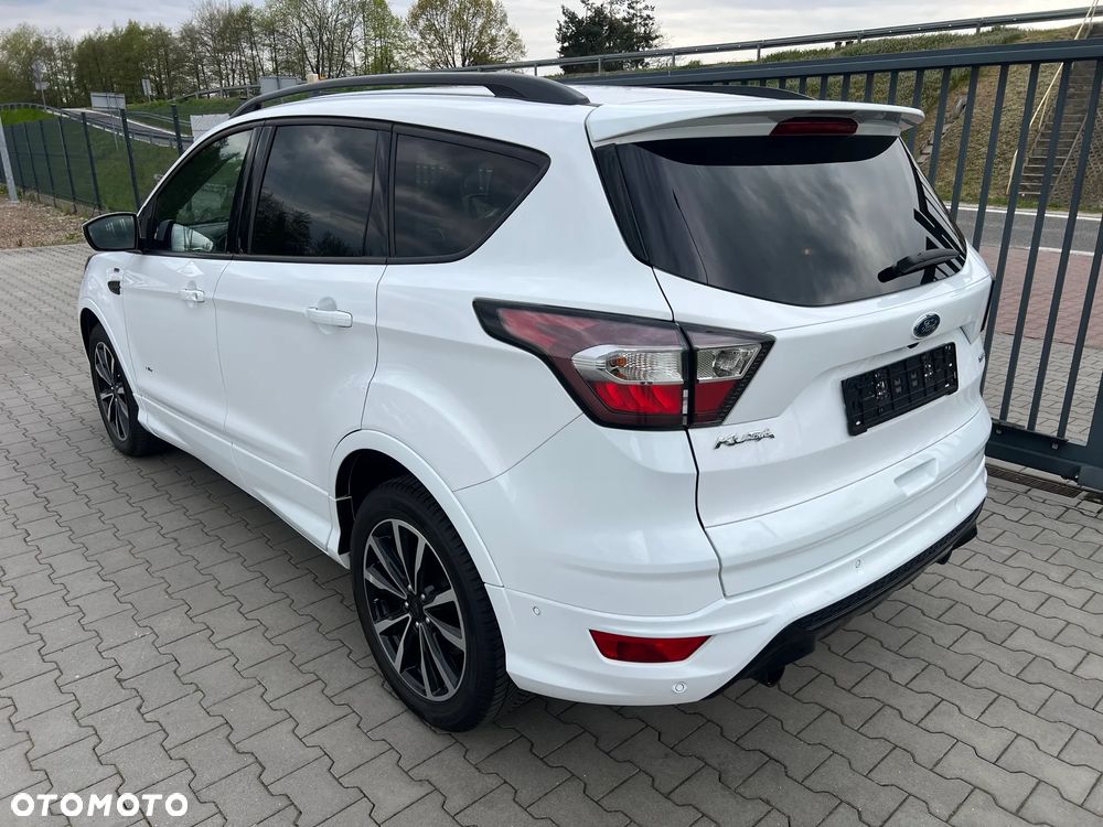Ford Kuga 1.5 EcoBoost 4x4 ST-Line - 2