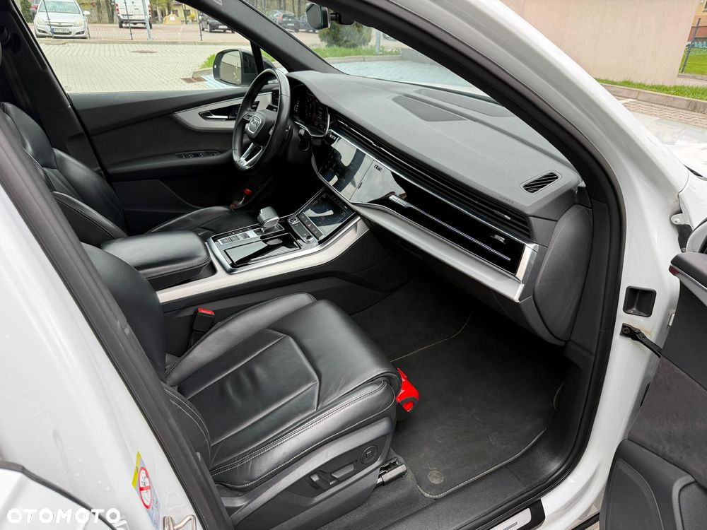 Audi Q7 - 21