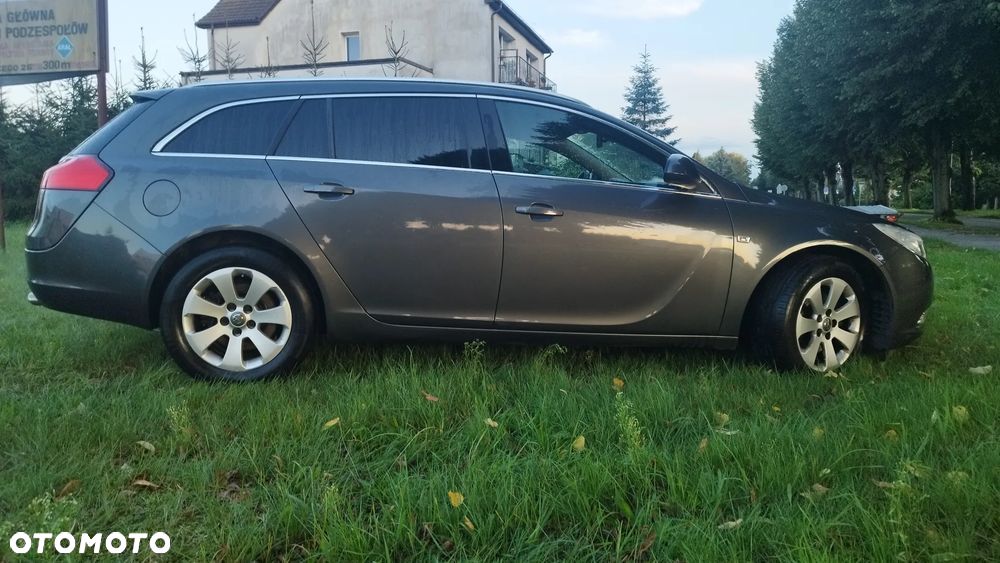 Opel Insignia - 16