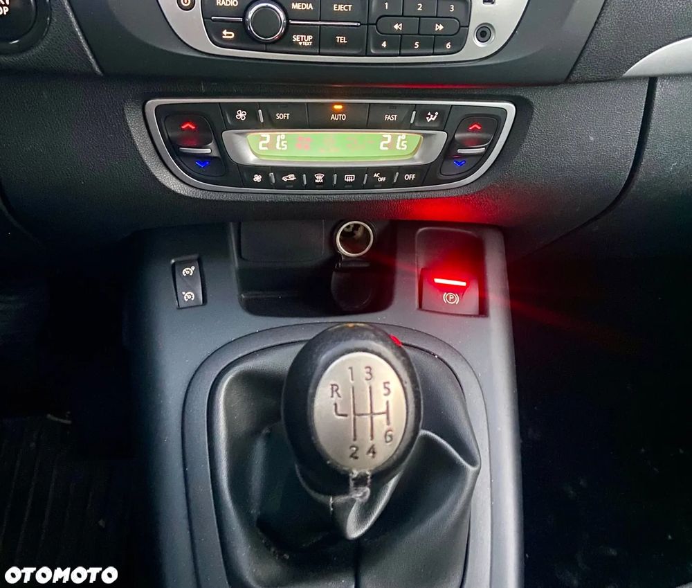 Renault Grand Scenic Gr 1.6 dCi Energy TomTom Edition - 17