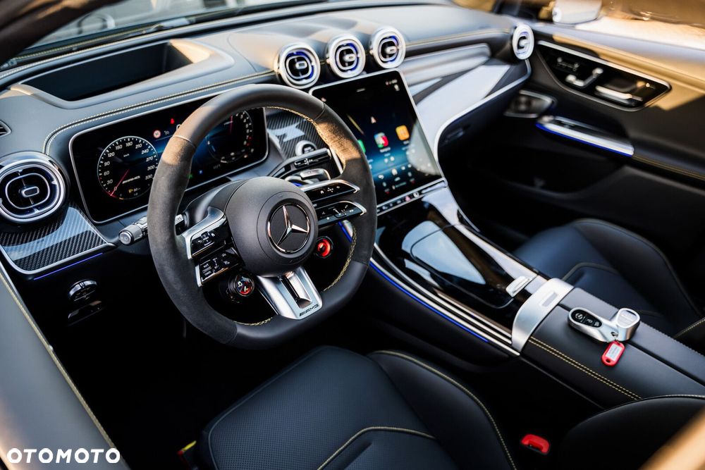 Mercedes-Benz GLC - 17