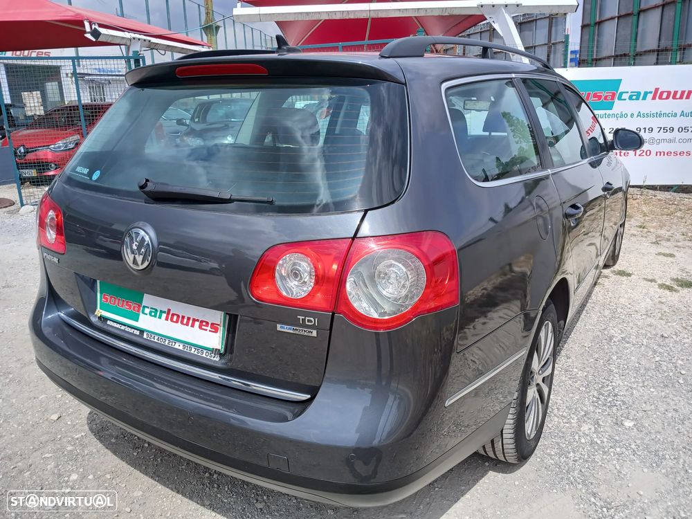 VW Passat 1.6 TDI BlueMotion Comfortline - 9