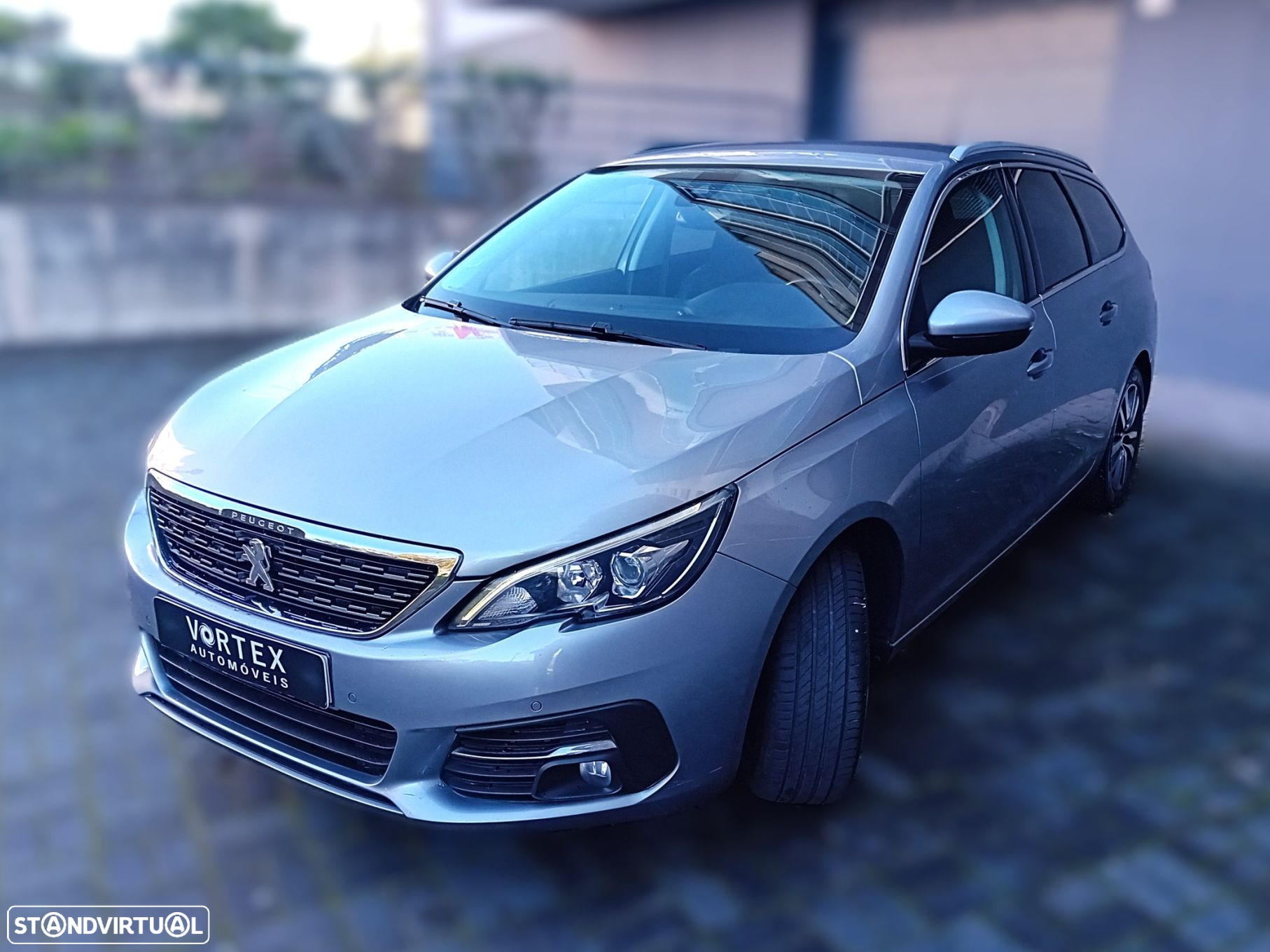 Peugeot 308 SW 1.2 PureTech Allure EAT6 - 4