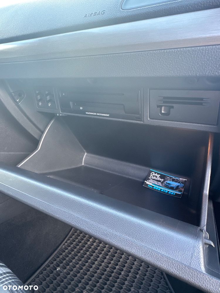 Volkswagen Golf - 19