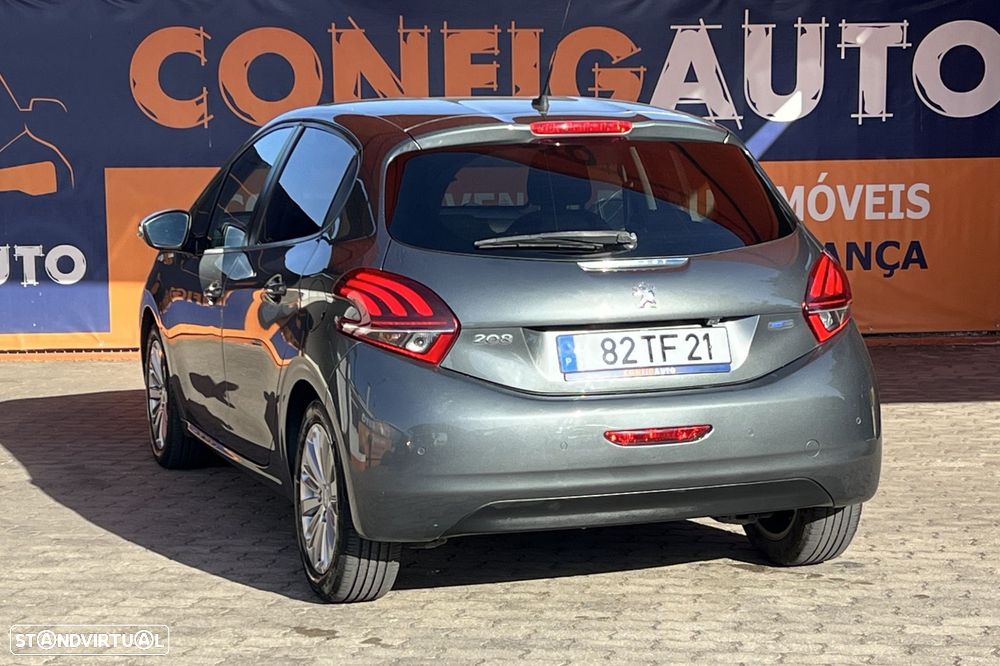 Peugeot 208 1.2 PureTech Style - 3