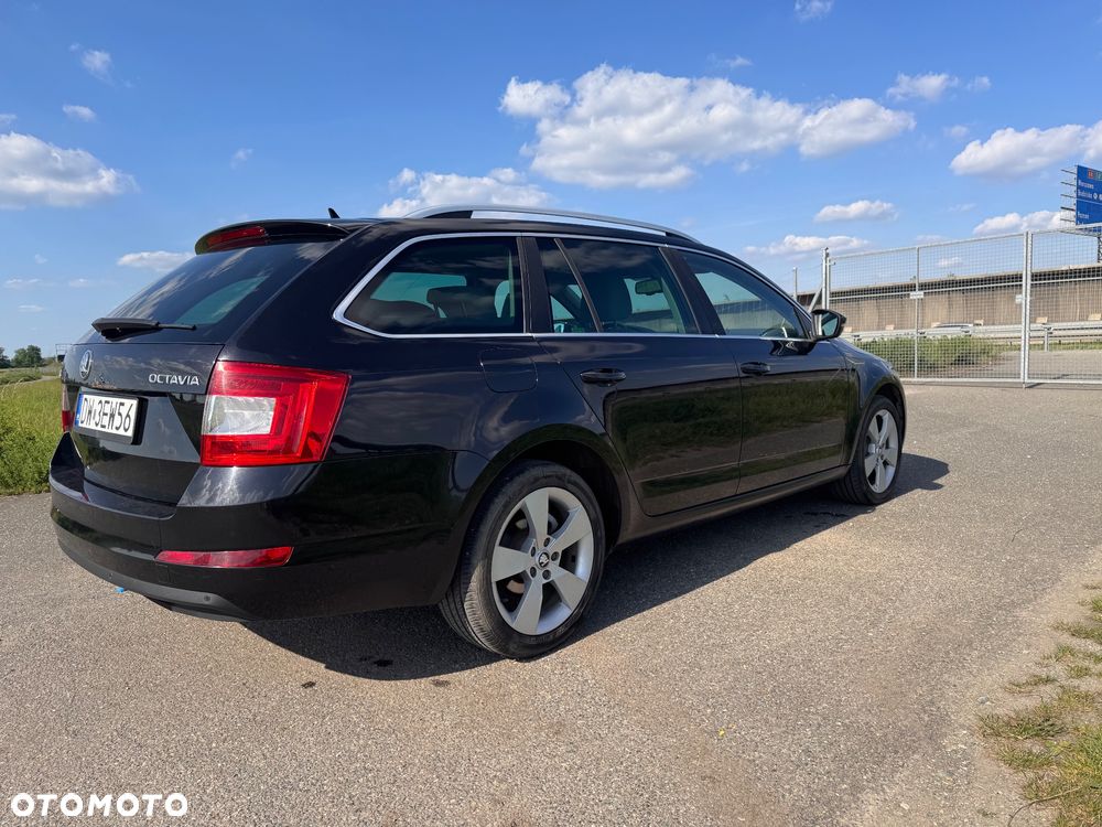 Skoda Octavia 2.0 TDI Style - 3
