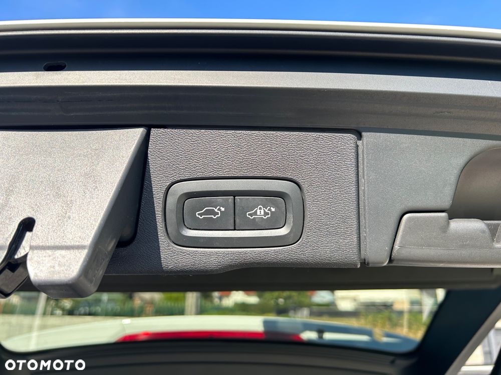 Volvo XC 60 D5 AWD Inscription - 10
