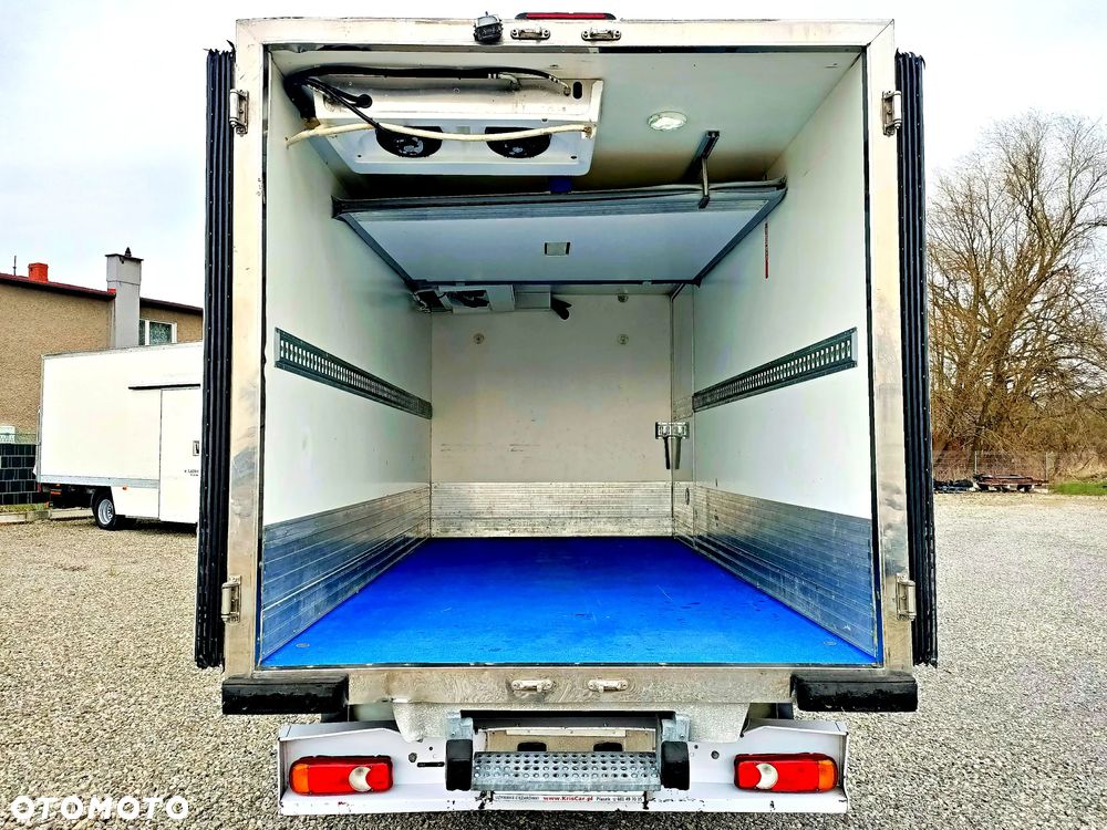 Renault Master Chłodnia Multitemperatura130KM 2 zasilania chłodni - 10