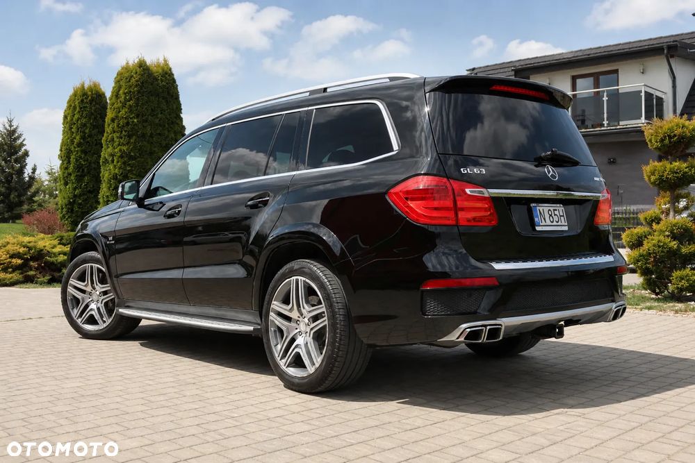 Mercedes-Benz GL - 7