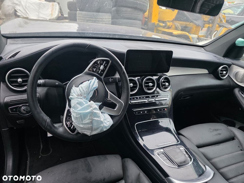 Mercedes-Benz GLC 350 e 4-Matic - 10