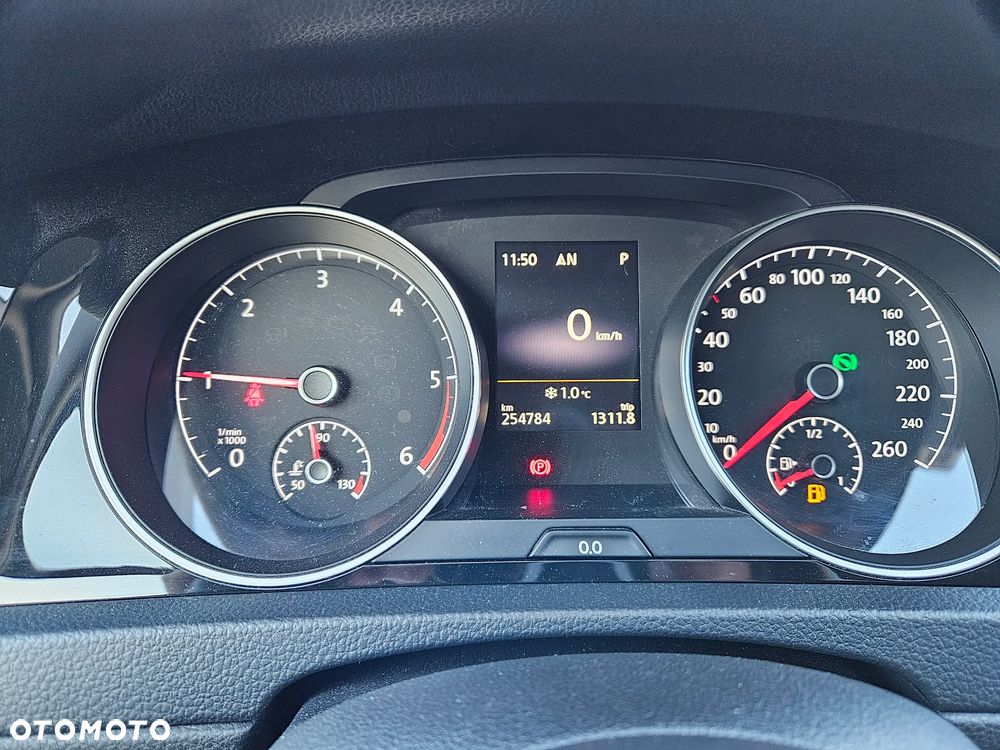 Volkswagen Golf 1.6 BlueTDI DSG Cup - 12