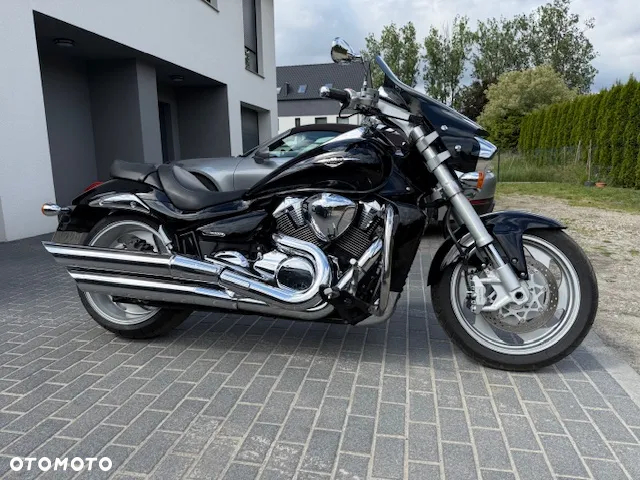 Suzuki Intruder - 9