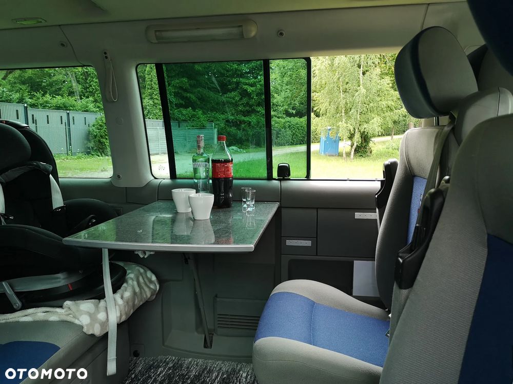 Volkswagen Multivan TDI - 36