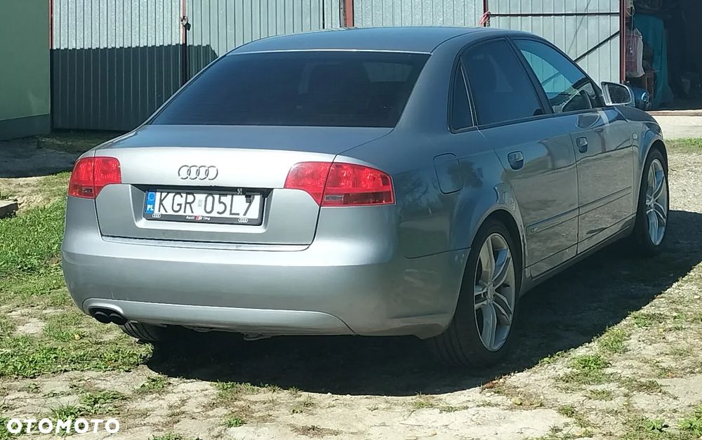 Audi A4 - 5