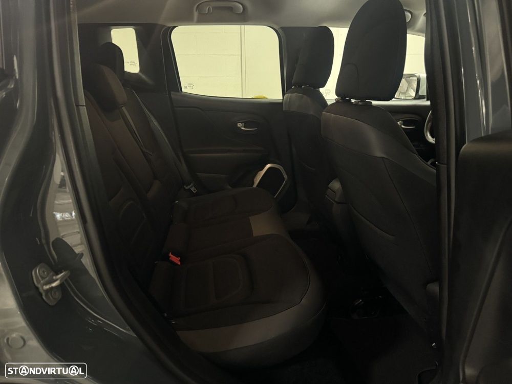 Jeep Renegade 1.6 MJD Limited - 30