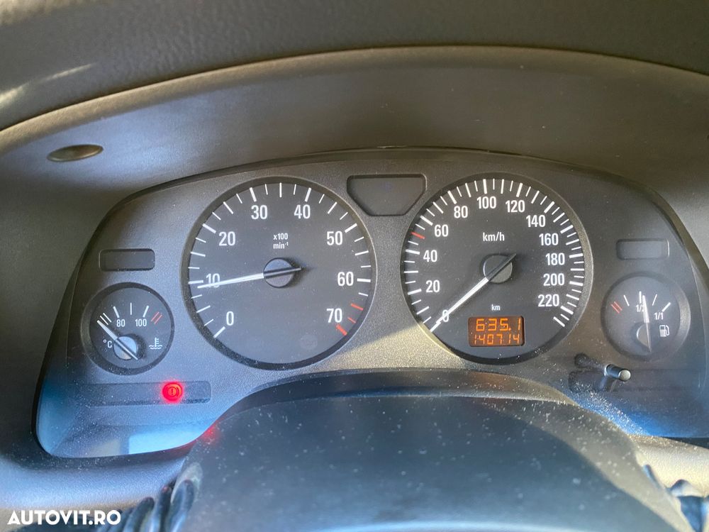 Opel Astra Classic 1.6i - 5