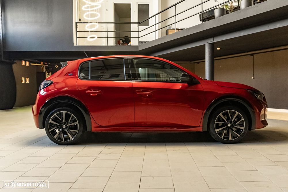 Peugeot e-208 50 kWh GT Pack - 26
