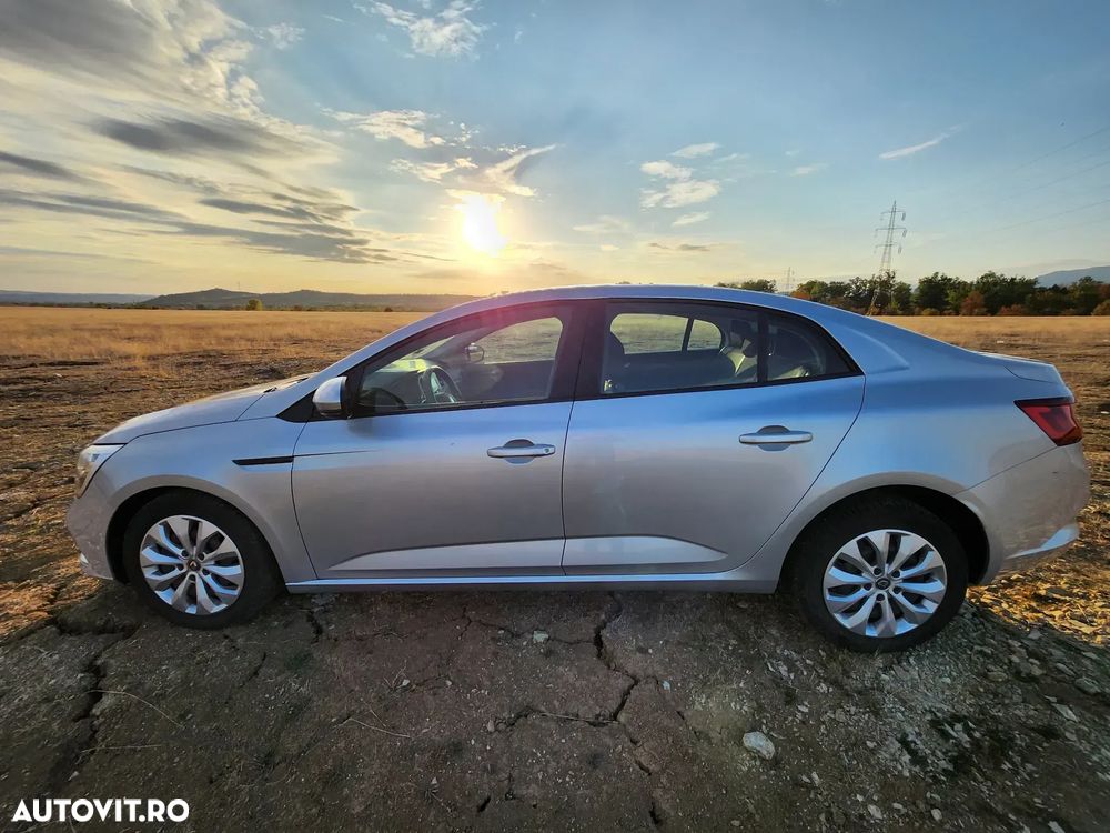 Renault Megane - 1