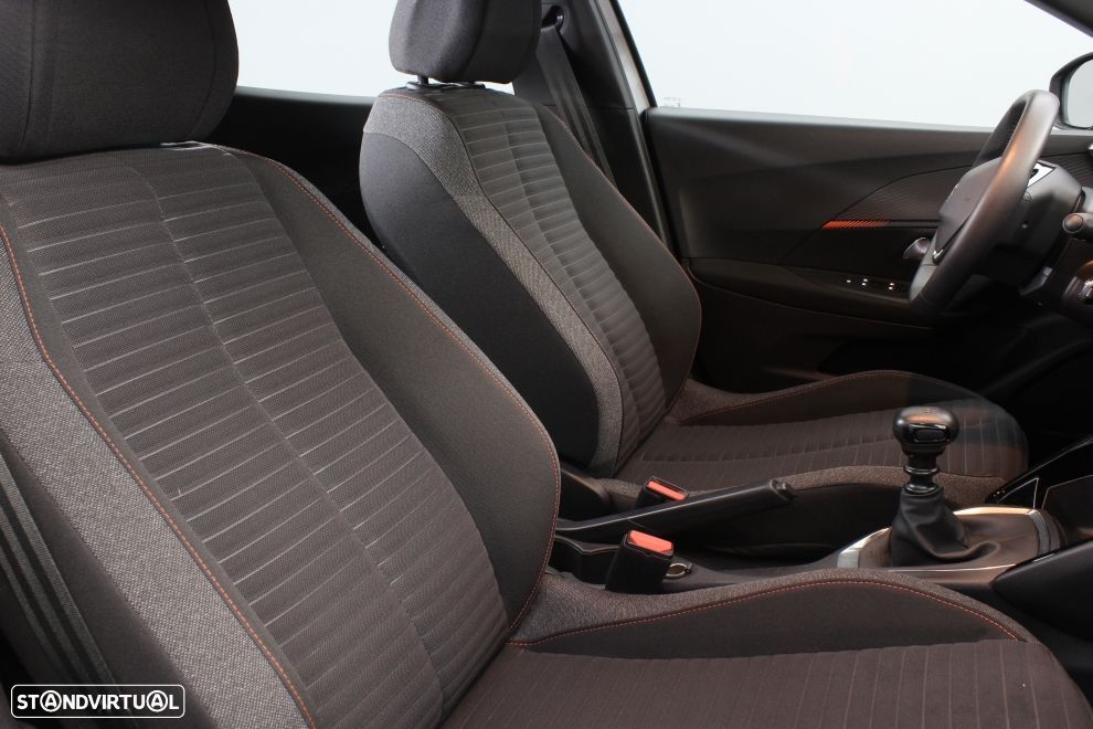 Peugeot 2008 1.2 PureTech Active Pack - 18